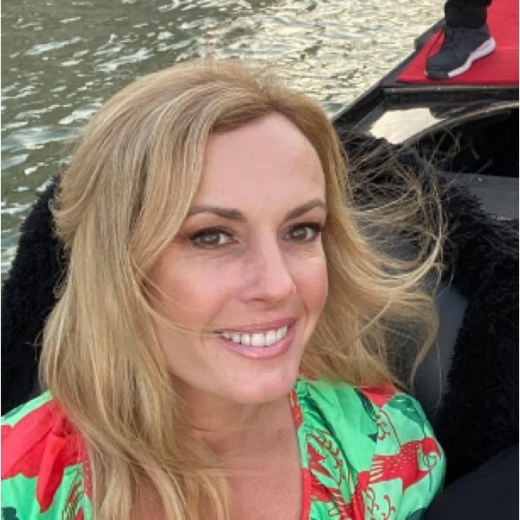 Meet your Posher, Caron - Picture 1 of 1